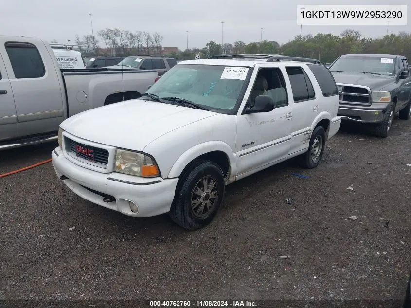 1998 GMC Envoy VIN: 1GKDT13W9W2953290 Lot: 40762760