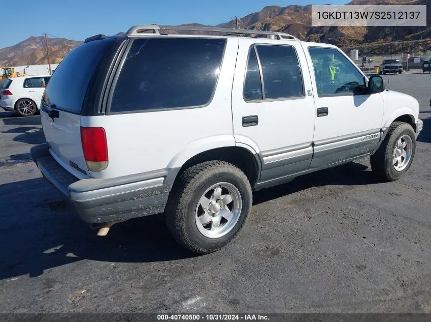 1995 GMC Jimmy VIN: 1GKDT13W7S2512137 Lot: 40740500