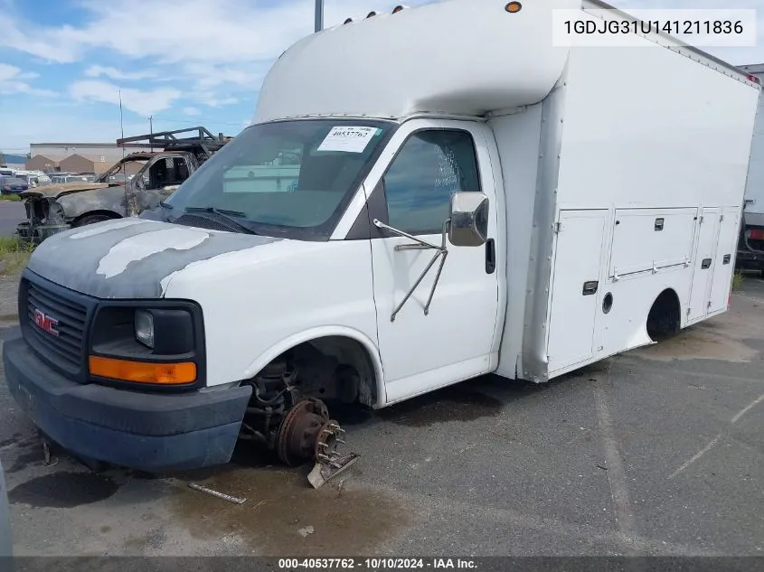 2004 GMC Savana Cutaway Standard W/C7L/C7N VIN: 1GDJG31U141211836 Lot: 40537762