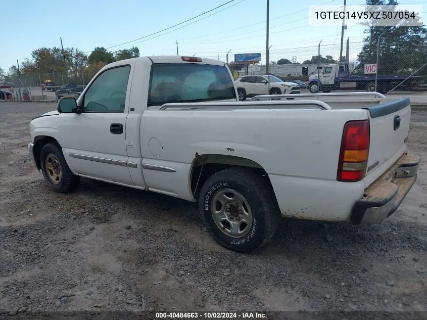 1GTEC14V5XZ507054 1999 GMC Sierra 1500 Sle