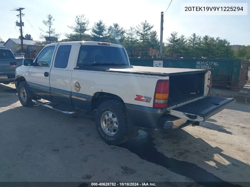 2000 GMC Sierra 1500 Sle VIN: 2GTEK19V9Y1225294 Lot: 40628752