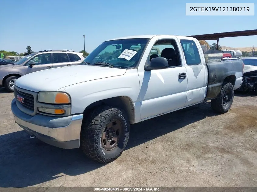 2002 GMC Sierra 1500 Standard VIN: 2GTEK19V121380719 Lot: 40240431