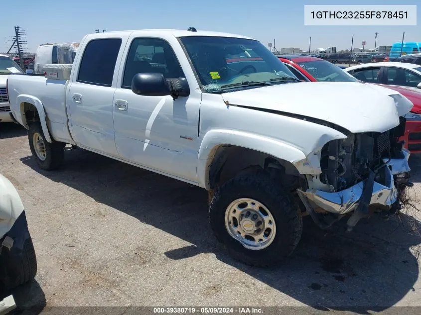 2005 GMC Sierra 2500Hd Sle VIN: 1GTHC23255F878451 Lot: 39380719