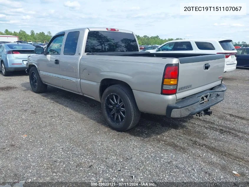 2005 GMC Sierra 1500 Sle VIN: 2GTEC19T151107067 Lot: 39823121