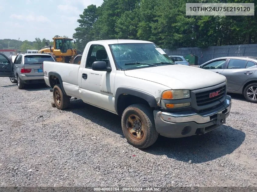 2005 GMC Sierra 2500Hd Work Truck VIN: 1GTHK24U75E219120 Lot: 40003784