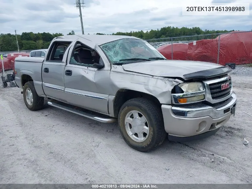 2005 GMC Sierra 1500 Sle VIN: 2GTEK13T451398983 Lot: 40210813