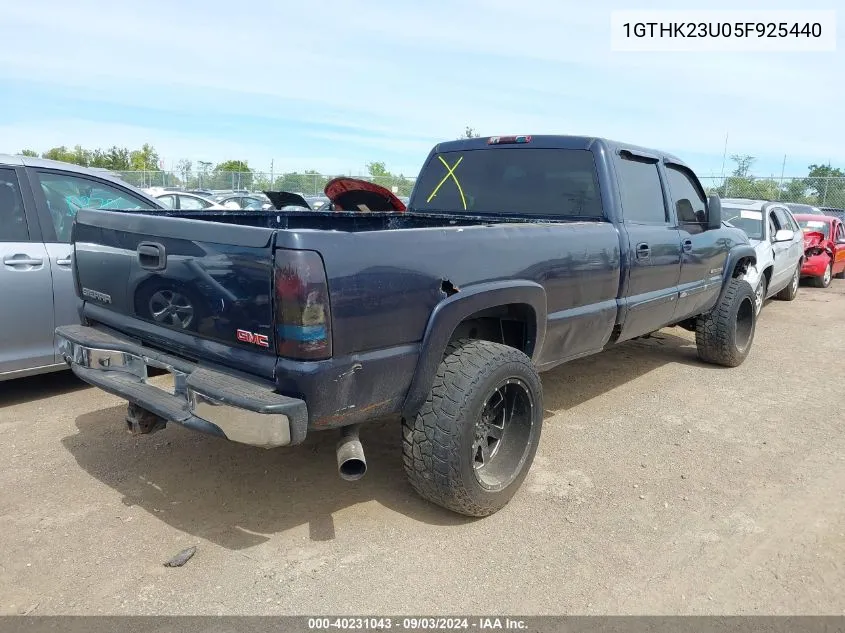 2005 GMC Sierra 2500Hd Sle VIN: 1GTHK23U05F925440 Lot: 40231043