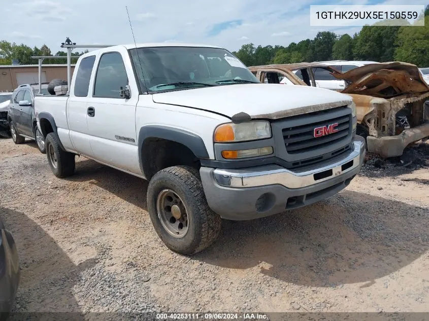 2005 GMC Sierra 2500Hd Work Truck VIN: 1GTHK29UX5E150559 Lot: 40253111