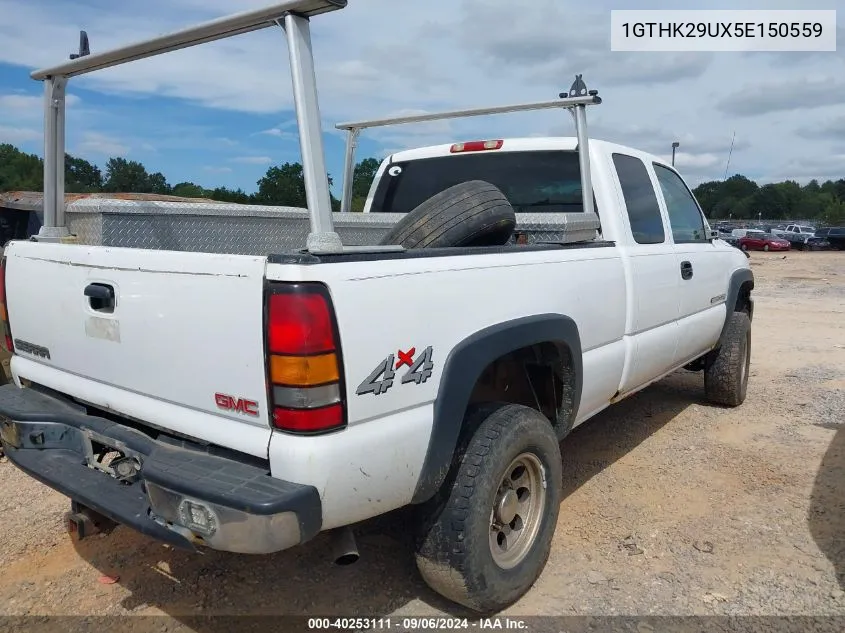 2005 GMC Sierra 2500Hd Work Truck VIN: 1GTHK29UX5E150559 Lot: 40253111