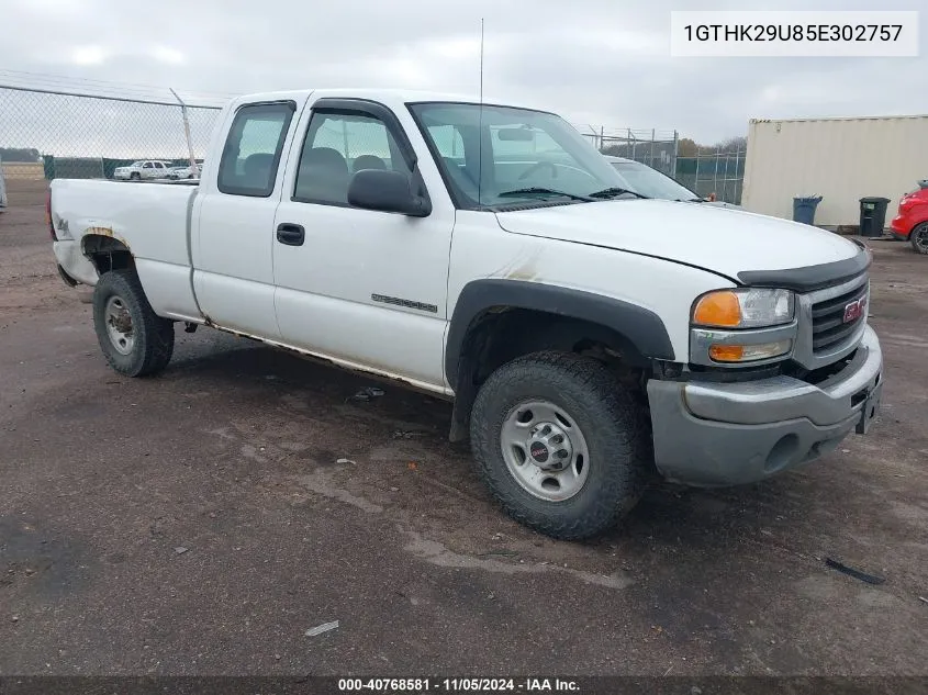 2005 GMC Sierra 2500Hd Work Truck VIN: 1GTHK29U85E302757 Lot: 40768581