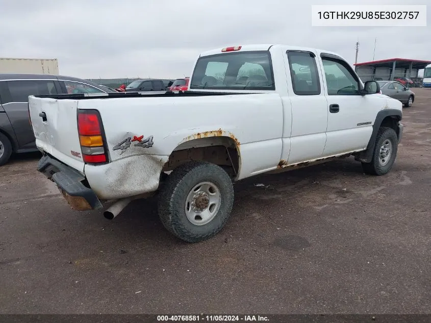 2005 GMC Sierra 2500Hd Work Truck VIN: 1GTHK29U85E302757 Lot: 40768581