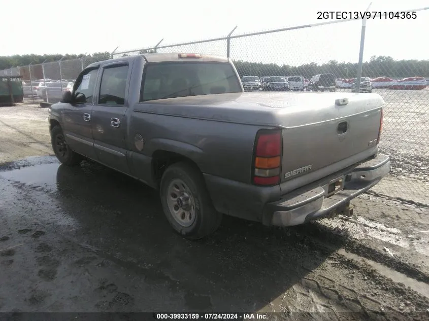 2007 GMC Sierra 1500 Classic Sl VIN: 2GTEC13V971104365 Lot: 39933159