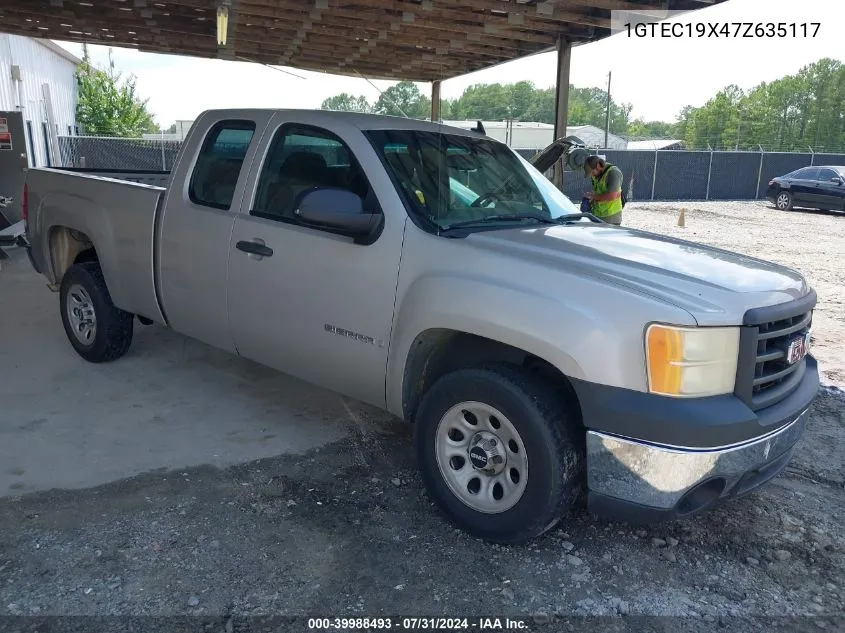 2007 GMC Sierra 1500 Work Truck VIN: 1GTEC19X47Z635117 Lot: 39988493