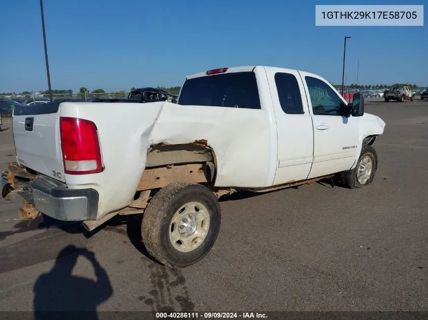 2007 GMC Sierra 2500Hd Slt VIN: 1GTHK29K17E58705 Lot: 40286111