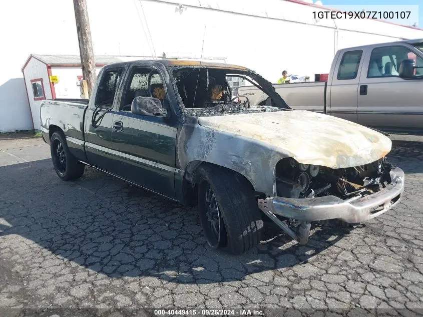 1GTEC19X07Z100107 2007 GMC Sierra 1500 Classic Work Truck