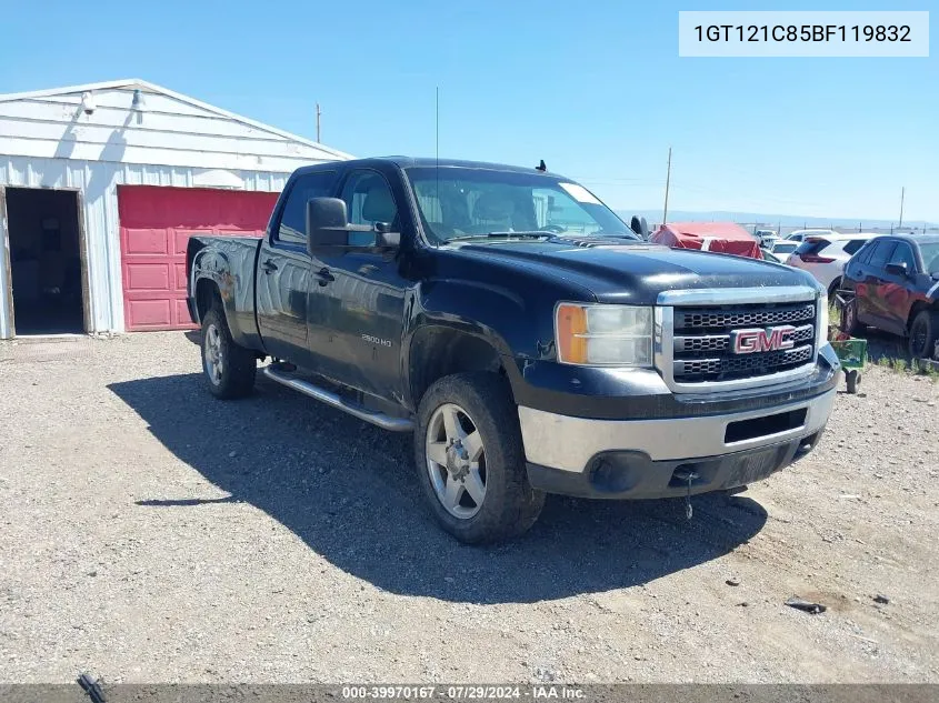 1GT121C85BF119832 2011 GMC Sierra 2500Hd Slt