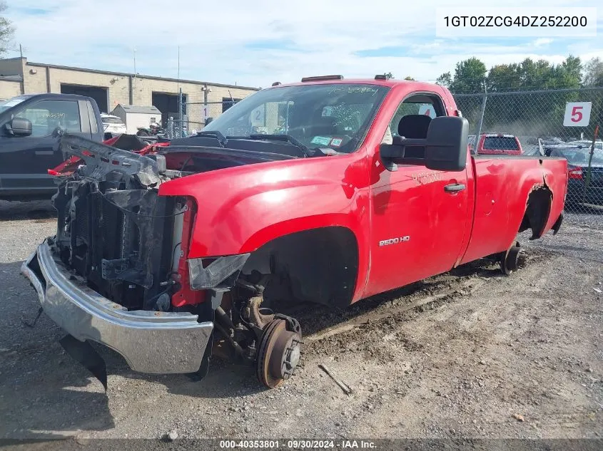 2013 GMC Sierra 2500Hd Work Truck VIN: 1GT02ZCG4DZ252200 Lot: 40353801