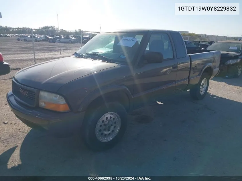 1GTDT19W0Y8229832 2000 GMC Sonoma Sls