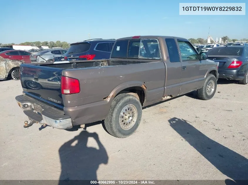 1GTDT19W0Y8229832 2000 GMC Sonoma Sls