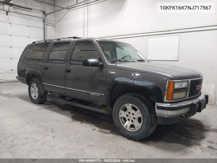 1992 GMC Suburban K1500 VIN: 1GKFK16K7NJ717567 Lot: 40668170