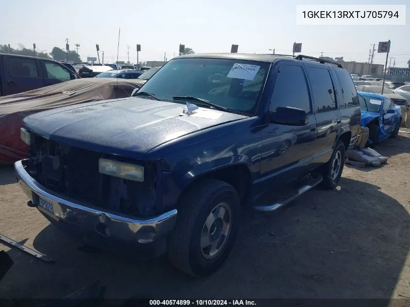 1996 GMC Yukon VIN: 1GKEK13RXTJ705794 Lot: 40574899