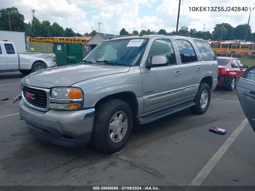 2005 GMC Yukon Slt VIN: 1GKEK13Z55J242840 Lot: 39806088