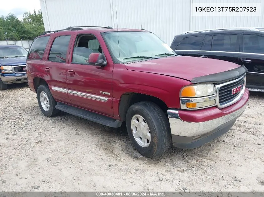 2005 GMC Yukon Slt VIN: 1GKEC13T75R207923 Lot: 40038481