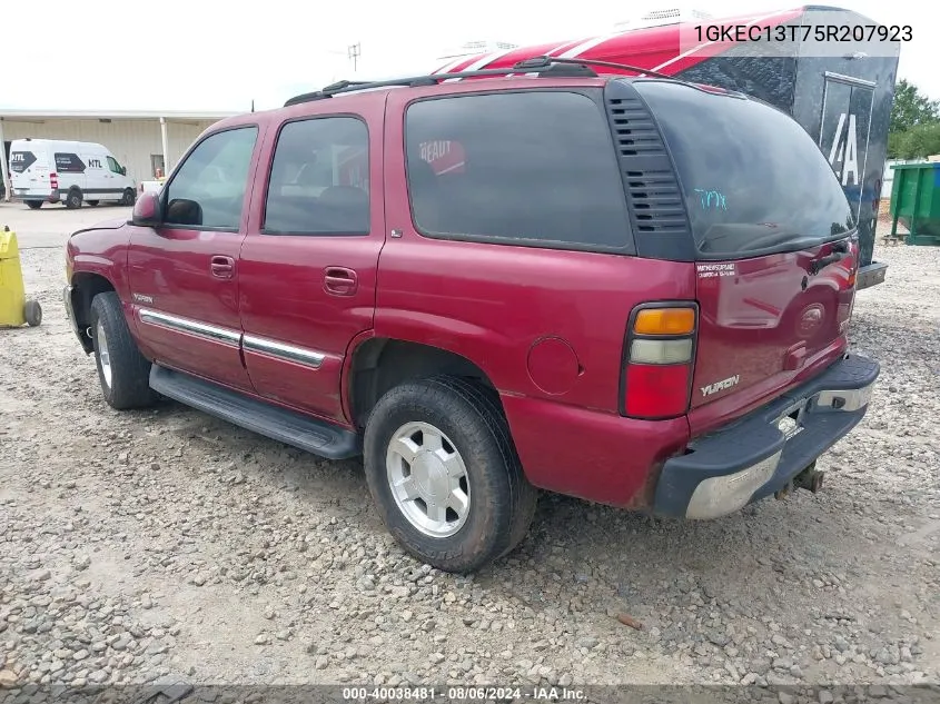 2005 GMC Yukon Slt VIN: 1GKEC13T75R207923 Lot: 40038481