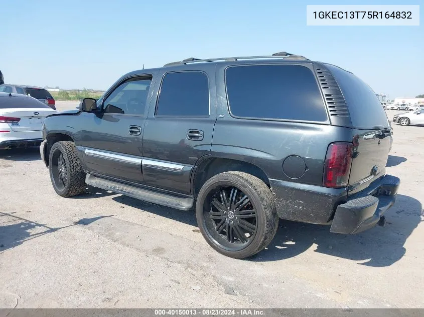 2005 GMC Yukon Slt VIN: 1GKEC13T75R164832 Lot: 40150013