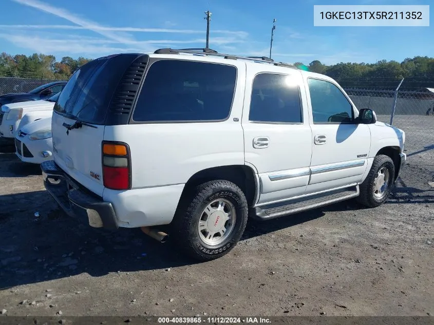 2005 GMC Yukon Slt VIN: 1GKEC13TX5R211352 Lot: 40839865