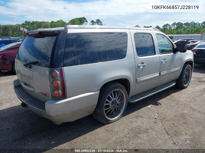 2007 GMC Yukon Xl 1500 Denali VIN: 1GKFK66857J228119 Lot: 39902238