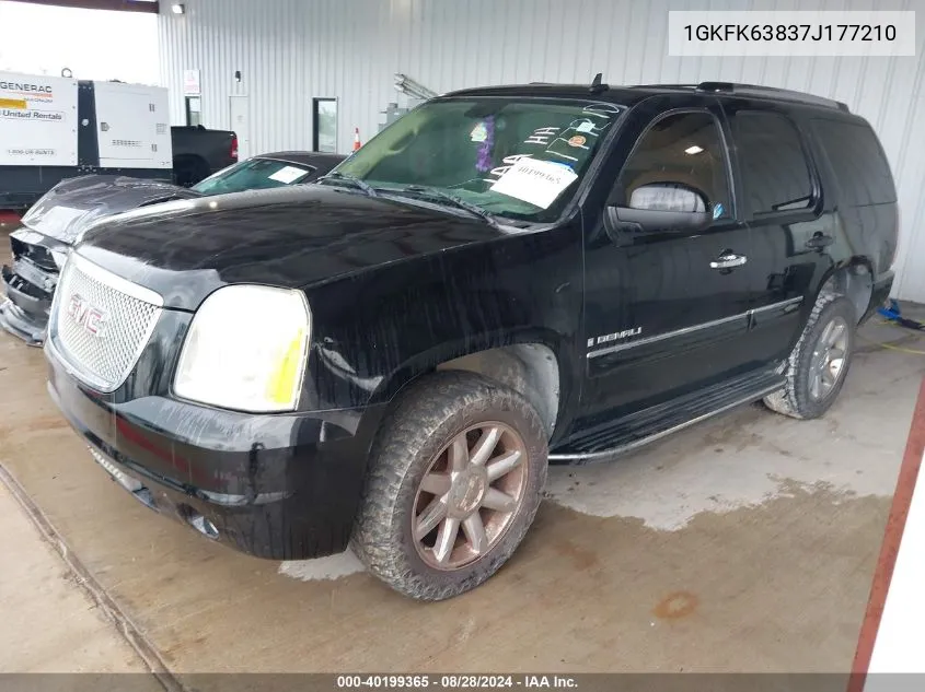 2007 GMC Yukon Denali VIN: 1GKFK63837J177210 Lot: 40199365