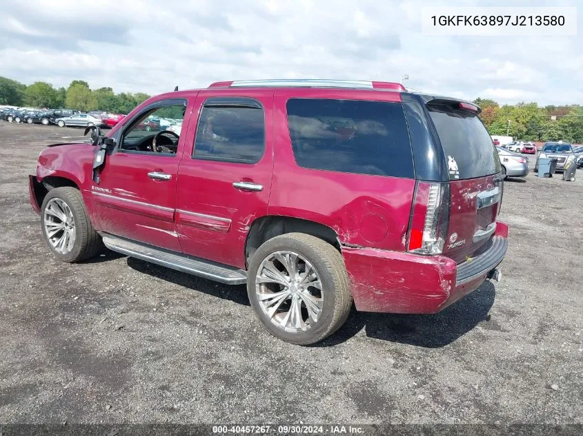 2007 GMC Yukon Denali VIN: 1GKFK63897J213580 Lot: 40457267