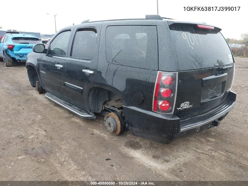 2007 GMC Yukon Denali VIN: 1GKFK63817J399017 Lot: 40550050