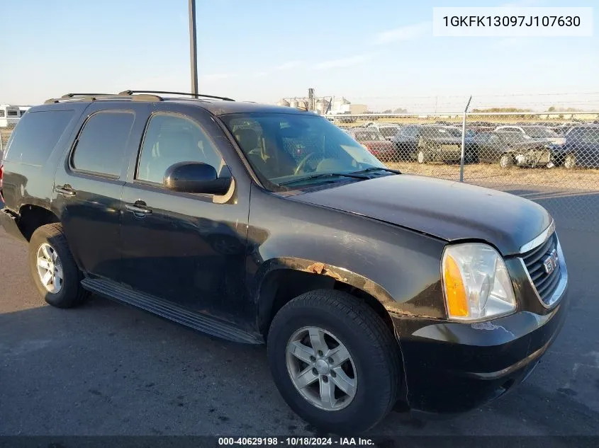 2007 GMC Yukon Slt VIN: 1GKFK13097J107630 Lot: 40629198