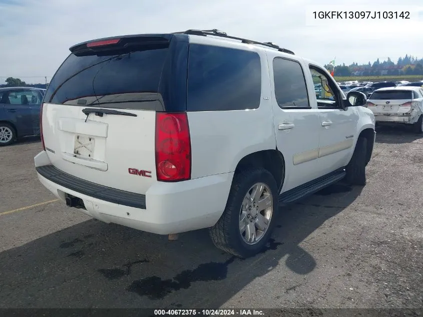 2007 GMC Yukon Slt VIN: 1GKFK13097J103142 Lot: 40672375