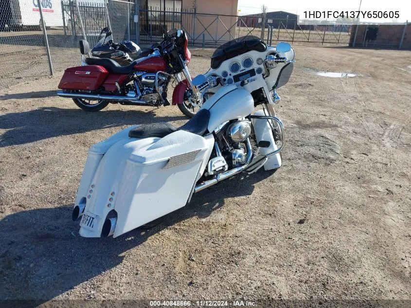 2007 Harley-Davidson Flhtcui VIN: 1HD1FC4137Y650605 Lot: 40848666