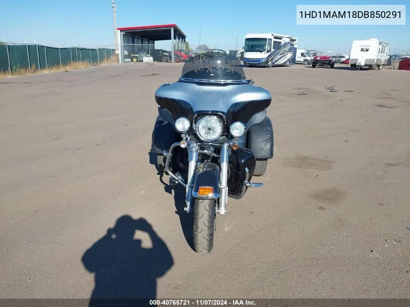 2013 Harley-Davidson Flhtcutg Tri Glide Ultra Classic VIN: 1HD1MAM18DB850291 Lot: 40765721