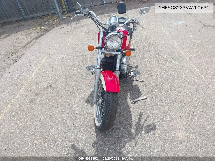 1HFSC3233VA200631 1997 Honda Vt1100 C2A/C2Ac