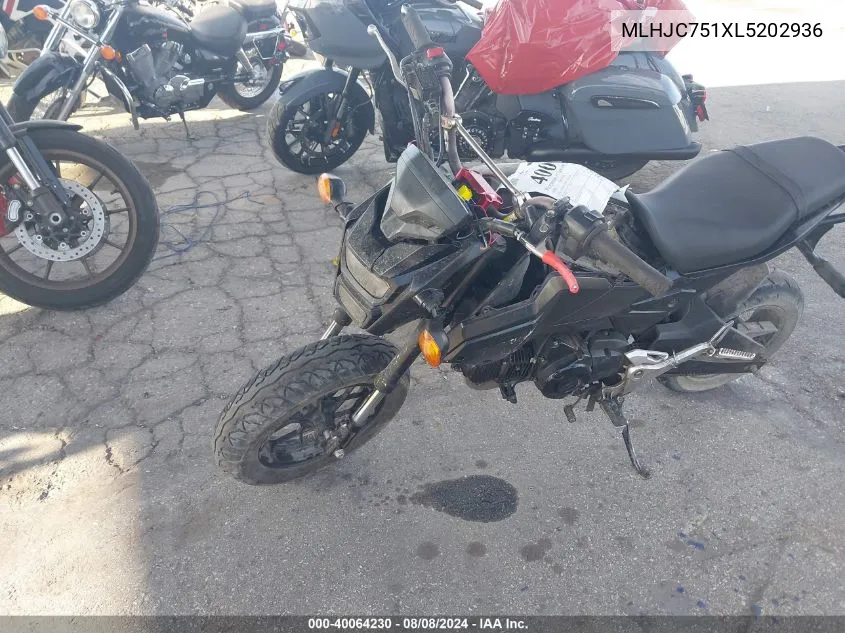 2020 Honda Grom 125 VIN: MLHJC751XL5202936 Lot: 40064230