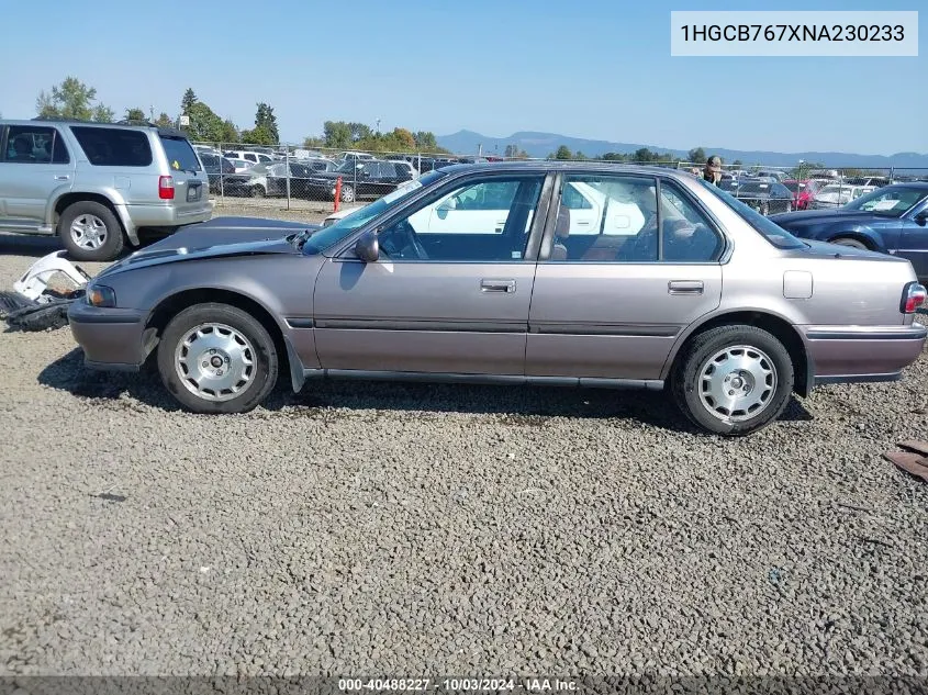 1992 Honda Accord Ex VIN: 1HGCB767XNA230233 Lot: 40488227