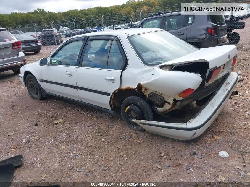 1992 Honda Accord Lx VIN: 1HGCB7659NA151974 Lot: 40586041