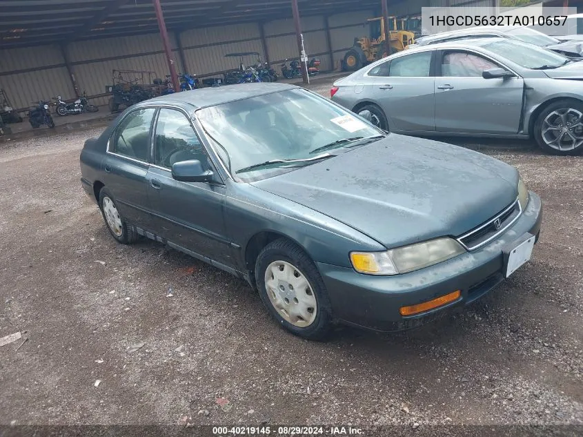 1996 Honda Accord Lx/Ex VIN: 1HGCD5632TA010657 Lot: 40219145