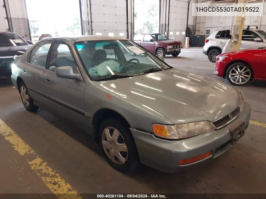 1996 Honda Accord Lx/Ex VIN: 1HGCD5530TA019522 Lot: 40261104