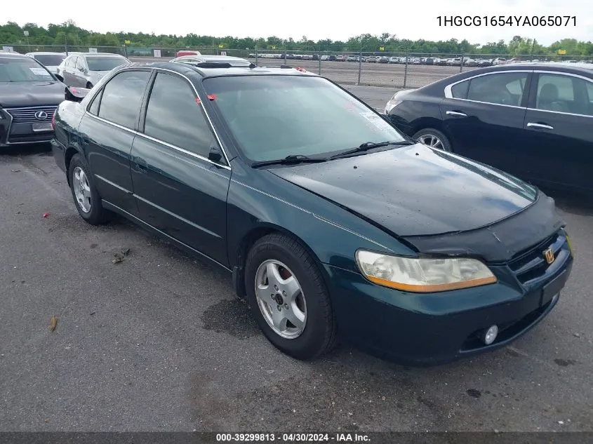 2000 Honda Accord 3.0 Ex VIN: 1HGCG1654YA065071 Lot: 39299813