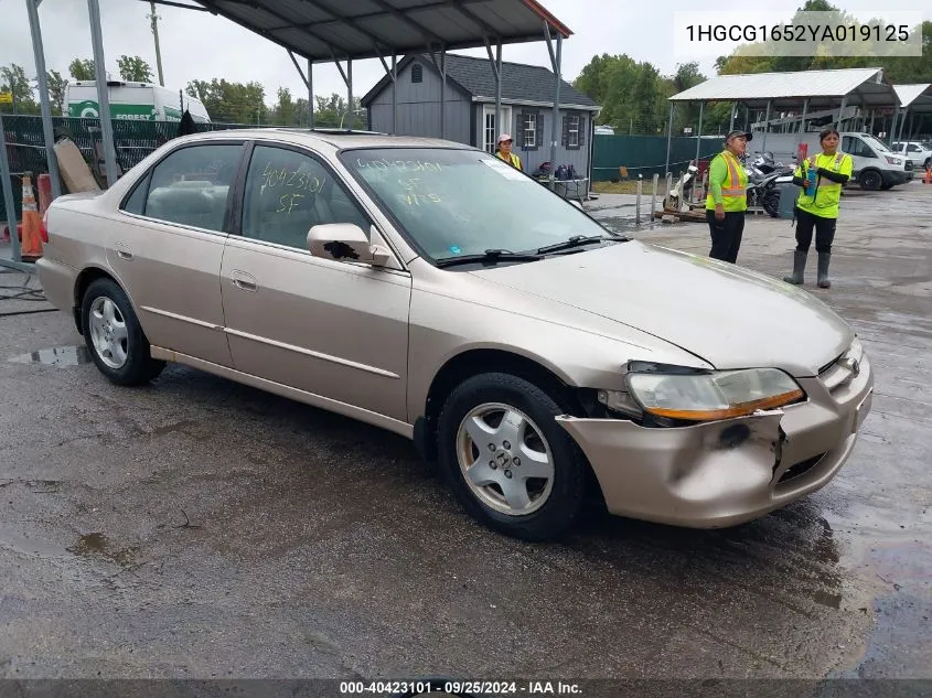 1HGCG1652YA019125 2000 Honda Accord 3.0 Ex