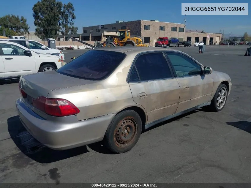 2000 Honda Accord 2.3 Lx VIN: 3HGCG6651YG702044 Lot: 40429122