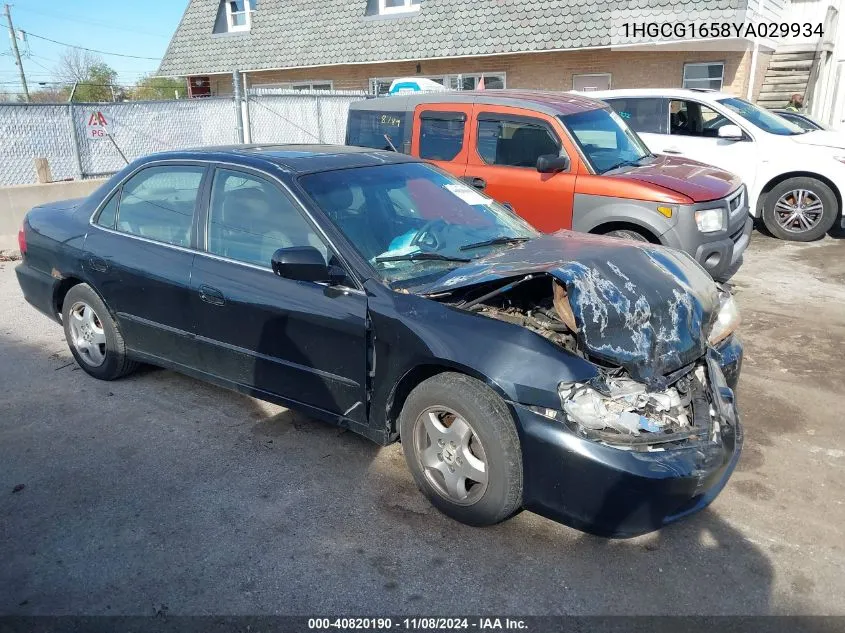 2000 Honda Accord 3.0 Ex VIN: 1HGCG1658YA029934 Lot: 40820190