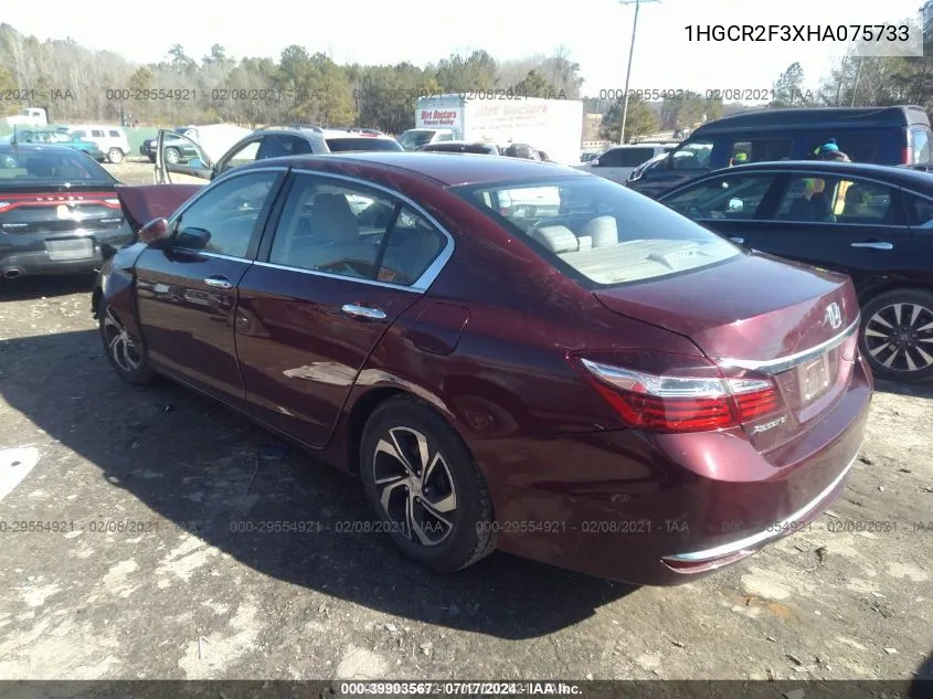 2017 Honda Accord Lx VIN: 1HGCR2F3XHA075733 Lot: 39903567