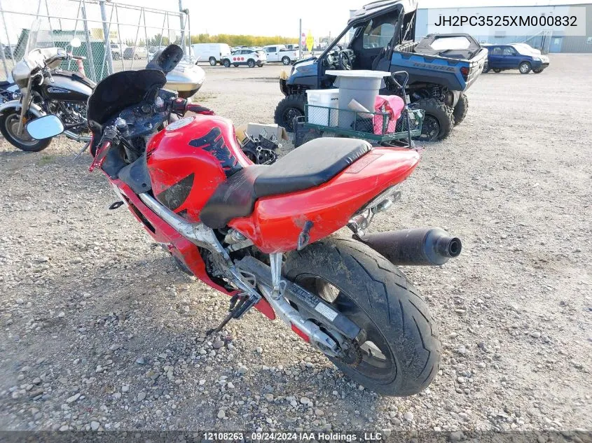 1999 Honda Cbr600 F4/Canada VIN: JH2PC3525XM000832 Lot: 12108263